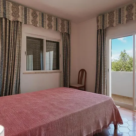 Akivillas Pera Lapis Villa