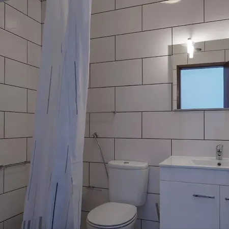 Akivillas Pera Lapis *